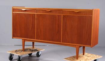 SIDEBOARD, 1900-talets mitt.