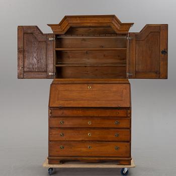 A swedish cabinet, first half of the 19th century.