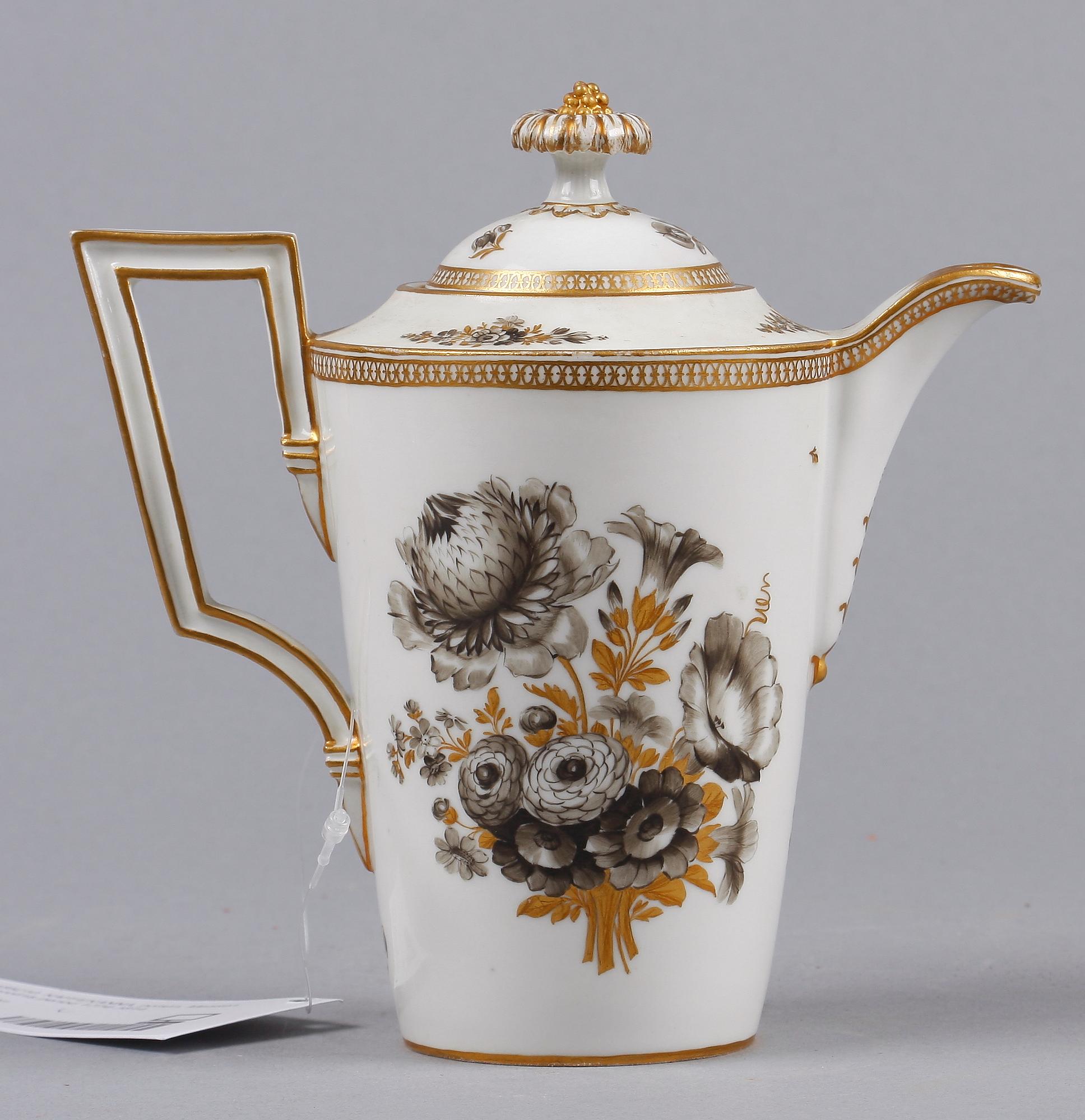 KAFFEKANNA, porslin, Meissen, Marcolinis period 1774-1814.