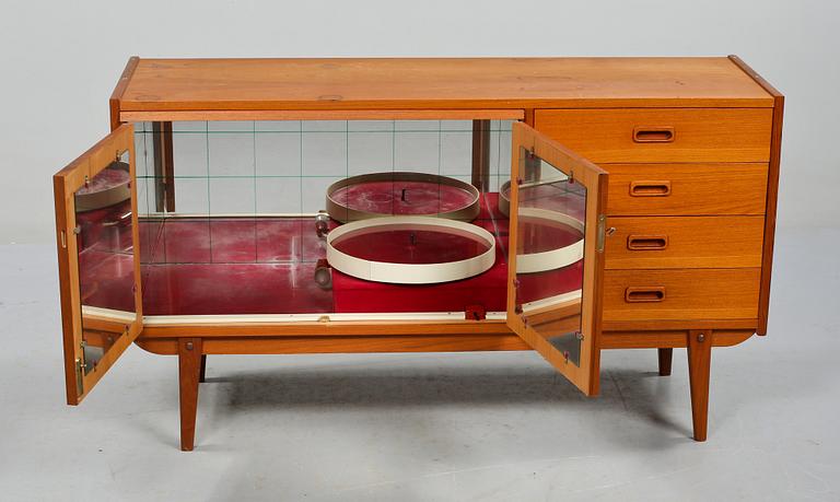 SIDEBOARD, 1950/60-tal.