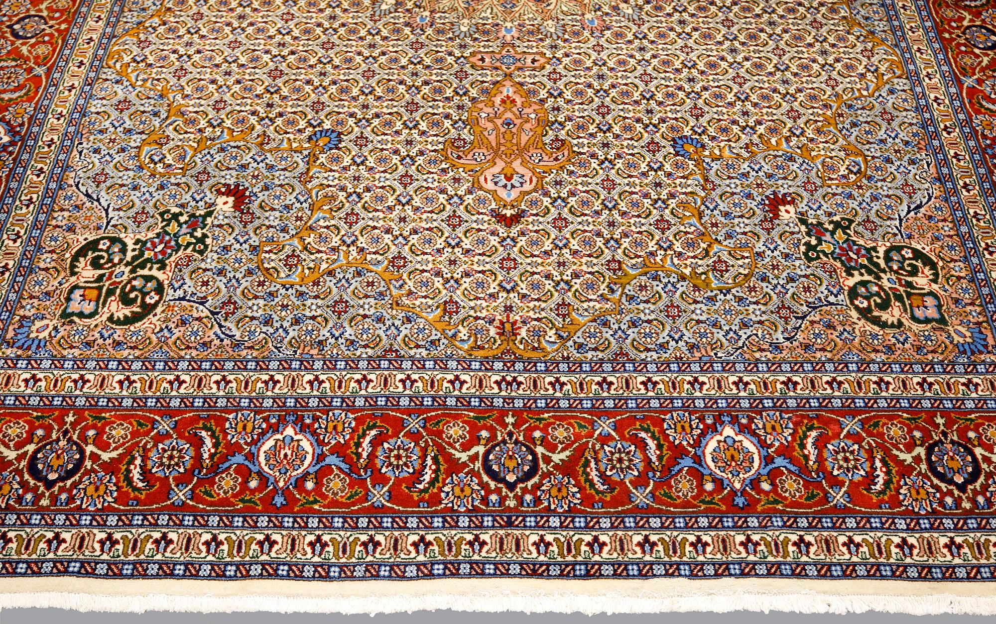 Matta, Moud part silk, ca 297 x 203 cm.