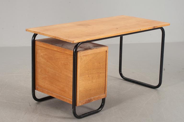SKRIVBORD, 1900-talets andra hälft.