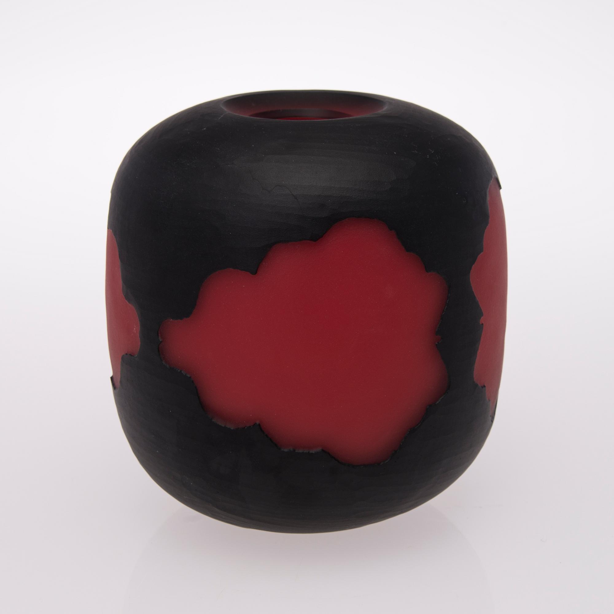 ANU PENTTINEN, vas, signerad Anu Penttinen, 2007 Finland.