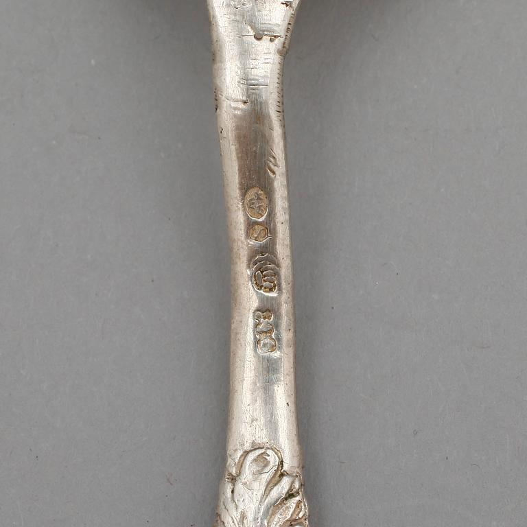 SILVER, 5 delar, olika nationaliter, 1900-talets andra hälft. Totalvikt ca 147 gram.