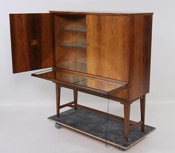 BARSKÅP, 1900-talets mitt. Brickmärkt Meeths.