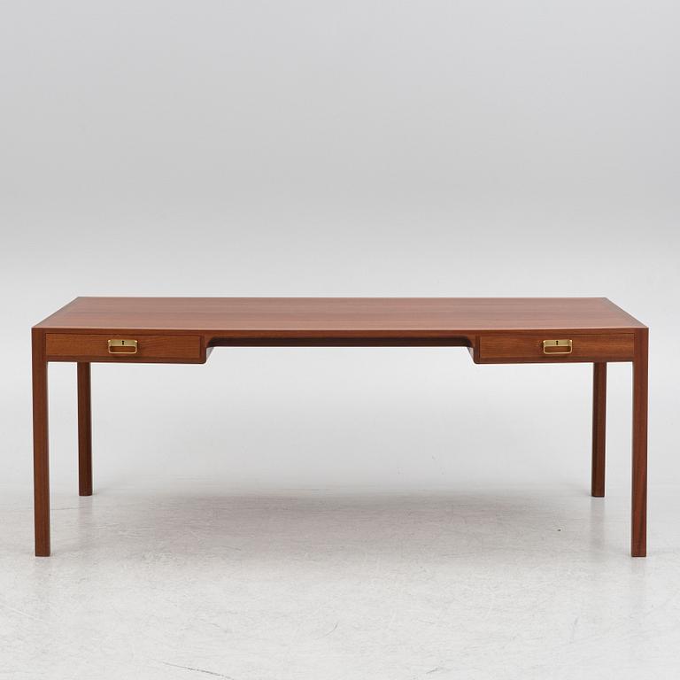 Bernt Petersen, desk, model 454 A.