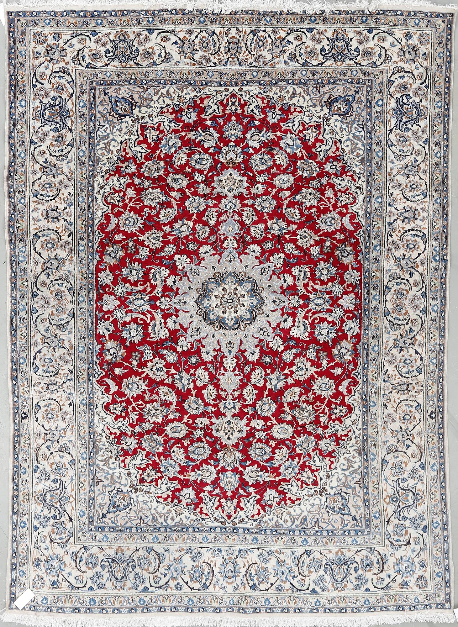 MATTA, Keshan, ca 285x207 cm.