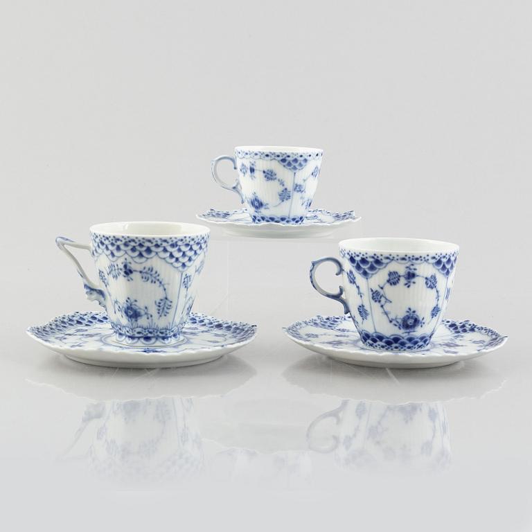 Three 'Blue Fluted Full Lace' / 'Musselmalet' cups with saucers, Royal Copenhagen, model 1035, 1036, 1038, 1960'/70's.