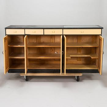 Apteekin tiski/ senkki, Sauvo, 1900-luvun aku.