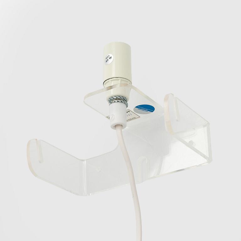 Inkeri Leivo, vägglampa, "Love letter", signerad IL 25/-90/MM Arabia Finland.