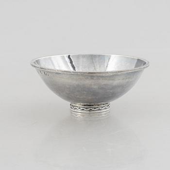 Two Swedish silver bowls and a dish, marks of Tore Kullander, Borås 1950-1951.