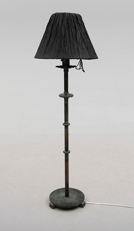 GOLVLAMPA, brons, art déco, 1900-talets första hälft.