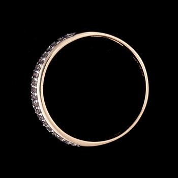 RING, 14K guld, diamanter. Vikt ca 2,8 g.
