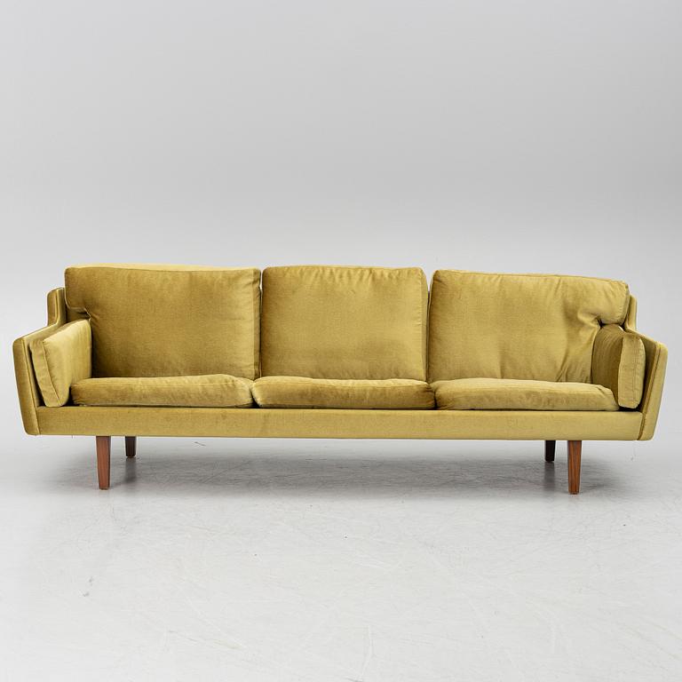 Illum Wikkelsø, sofa, Denmark, 1960s/70s.