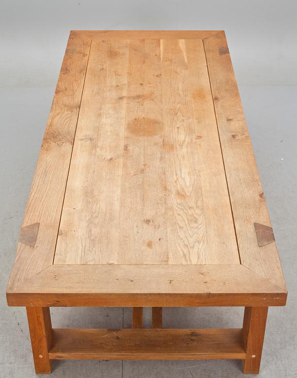 MATSALBORD. Omkring 2000.