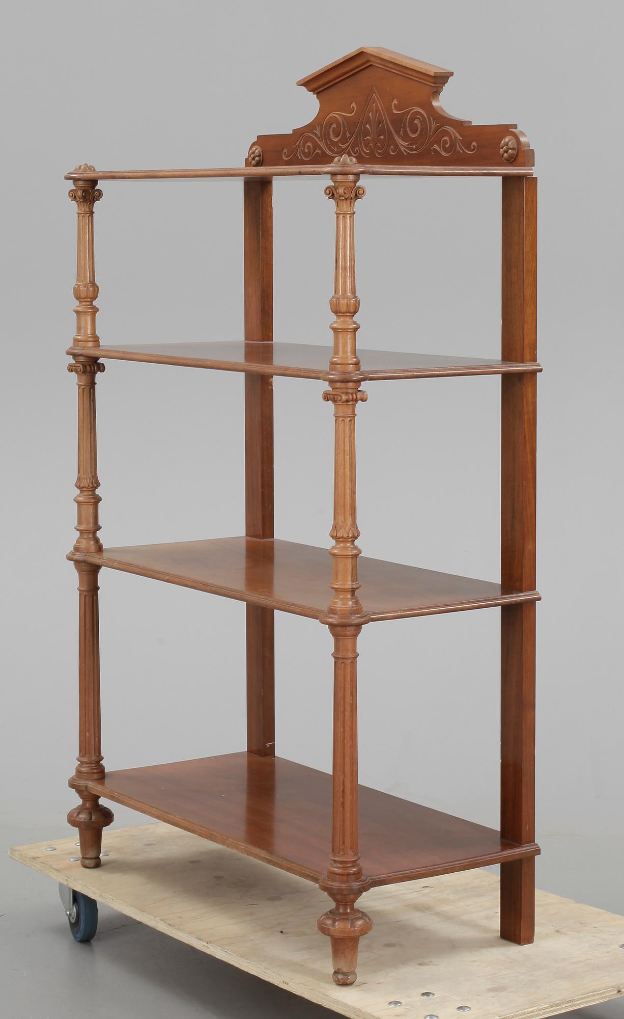 ETAGERE, 1900-talets första hälft.