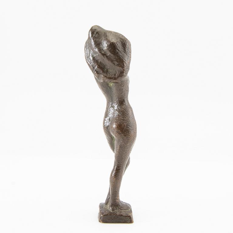 Helge Högbom, sculpture Standing Woman.