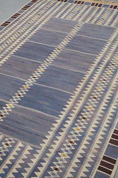 Barbro Nilsson, a carpet, "Salerno blå", flat weave, ca 312 x 201,5-205,5 cm, signed AB MMF BN.