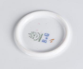 SOPPTERRIN PÅ FAT, porslin, Bing & Gröndahl.