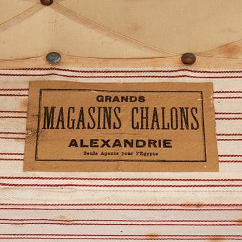 LOUIS VUITTON, koffert, omkring sekelskiftet 1900.