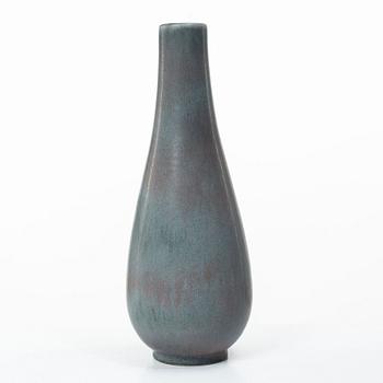 Gunnar Nylund, A stoneware vase, Rörstrand.