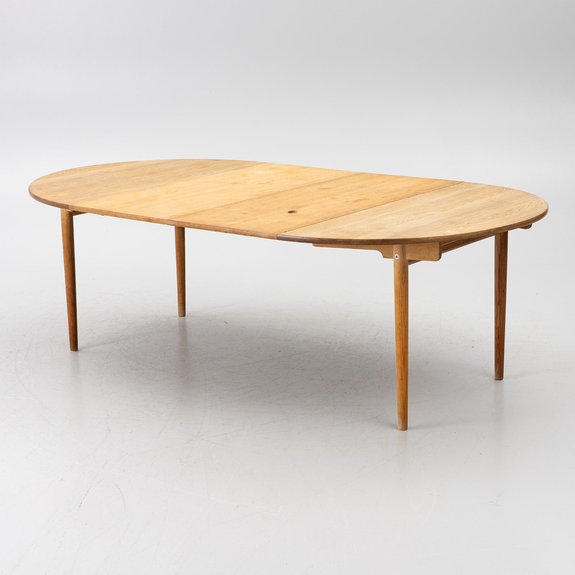 Hans J. Wegner, Dining table, CH337, Andreas Tuck, Denmark, second half of the 20th century.