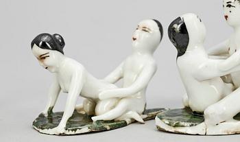 FIGURINER, 6 st. Porslin, Kina, 1900-talets början.