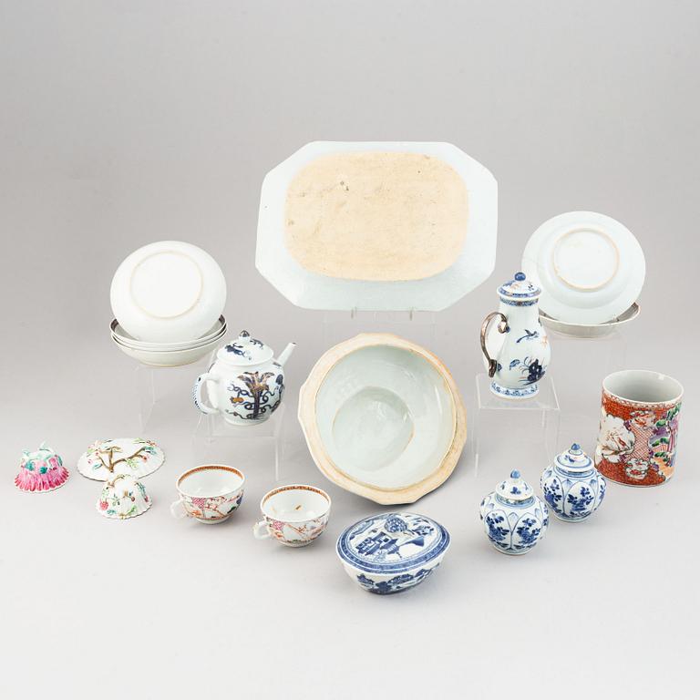 A group of famille rose porcelain, Qing dynasty, 18th Century. (pieces).