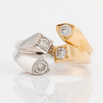 Brilliant cut diamond ring.