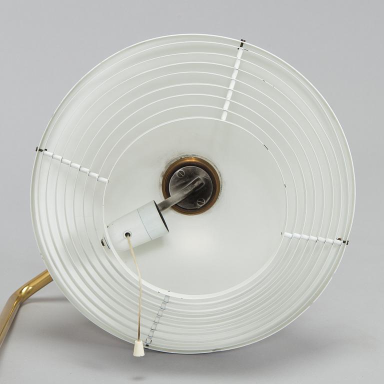 Alvar Aalto, golvlampa, A811, Valaistustyö.