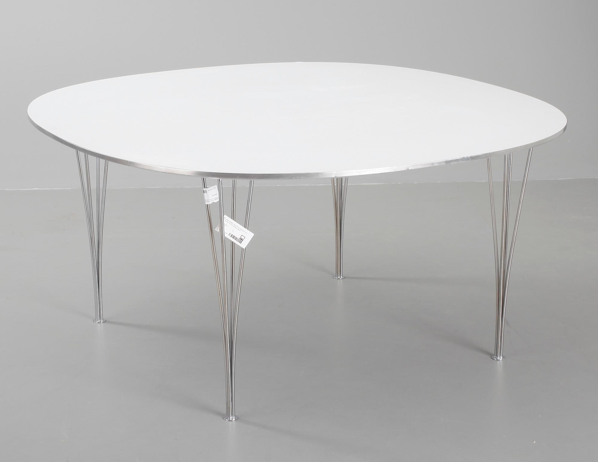 MATBORD, design Bruno Mathsson och Piet Hein för Fritz Hansen.