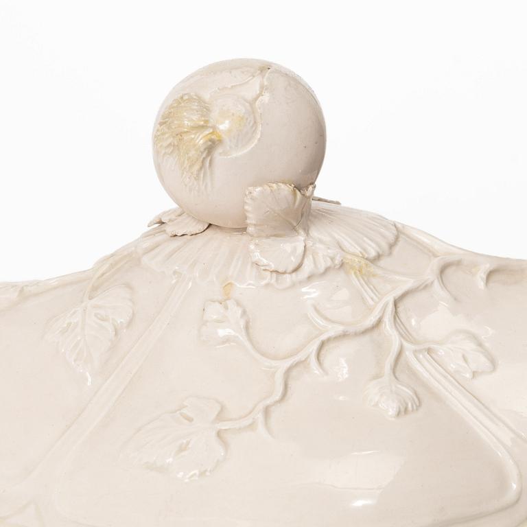 A Rococo tureen with cover, probably Marieberg, 18th Century.