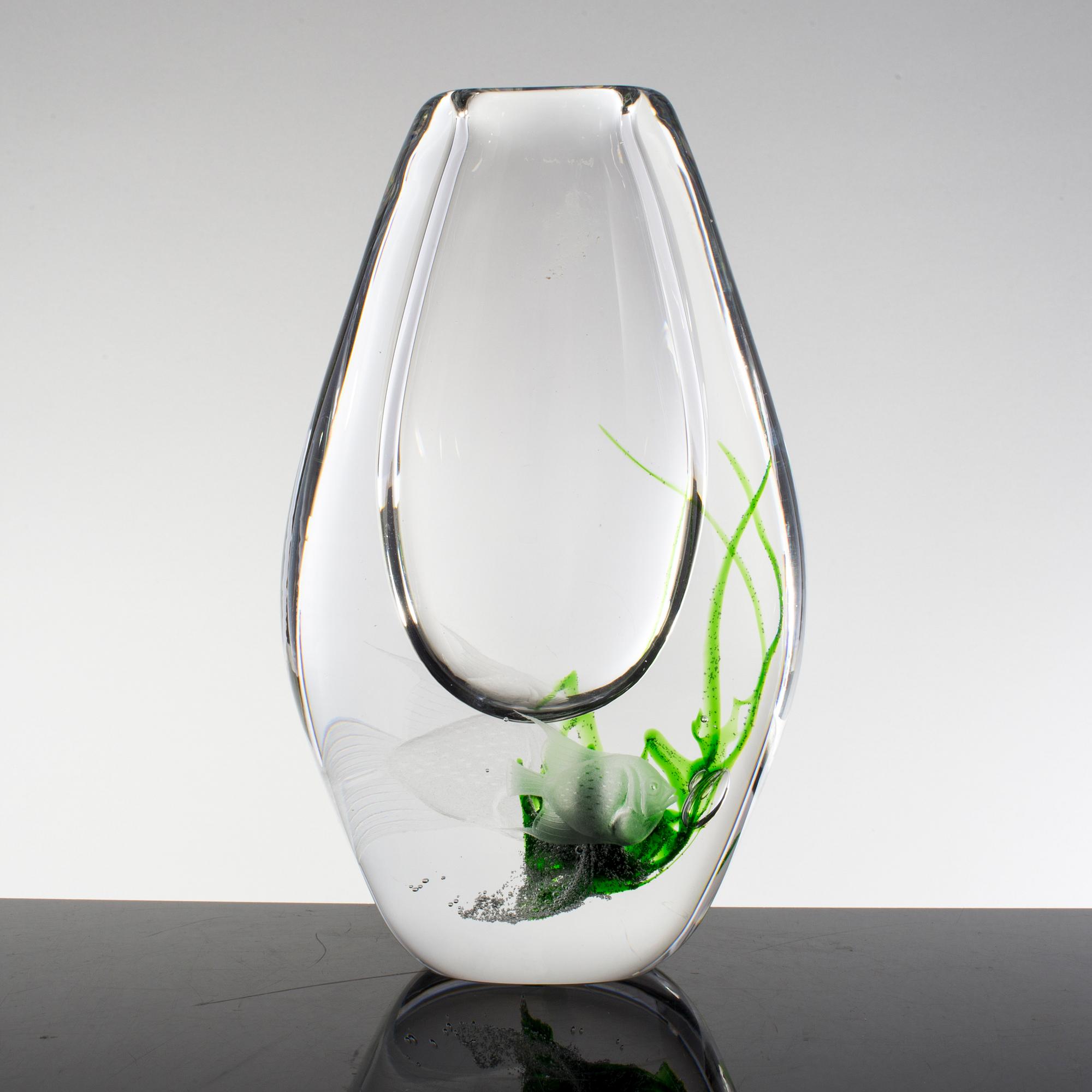 A VICKE LINDSTRAND glass vase, Kosta, Sweden.