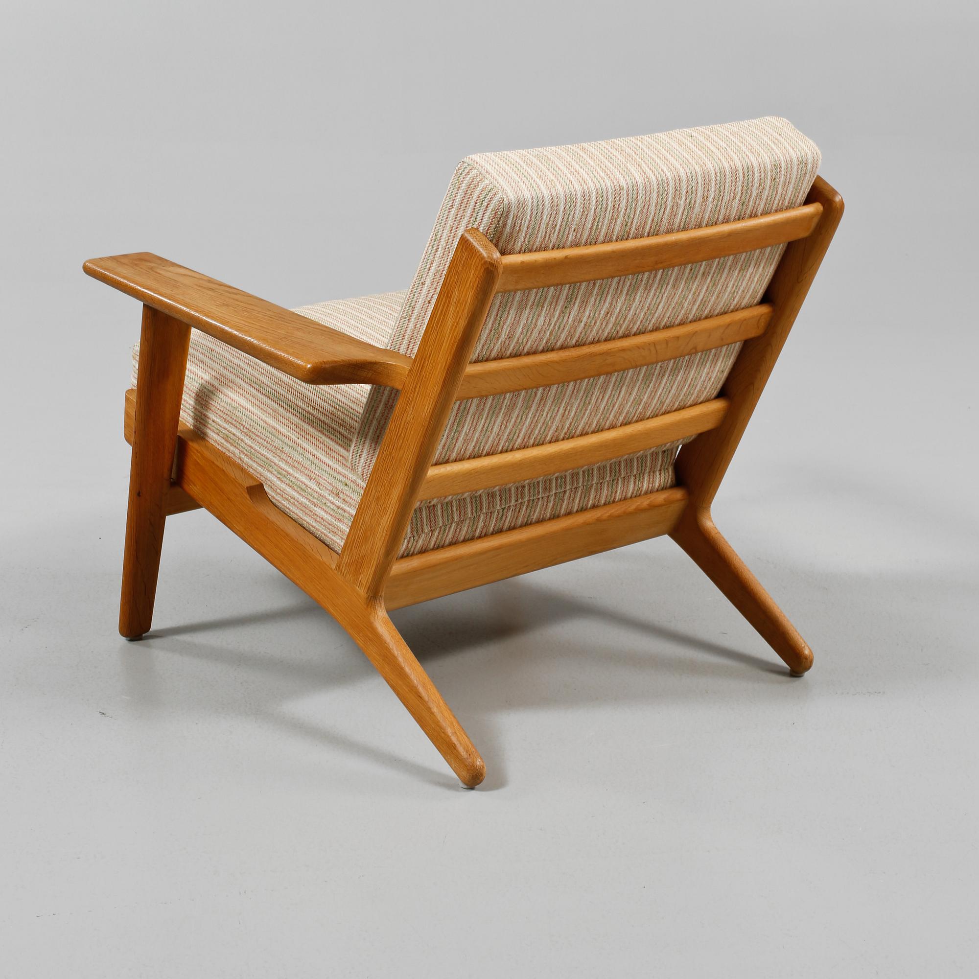 FÅTÖLJ, "GE 290", Hans J Wegner, Getama, Danmark, 1900-talets andra hälft.