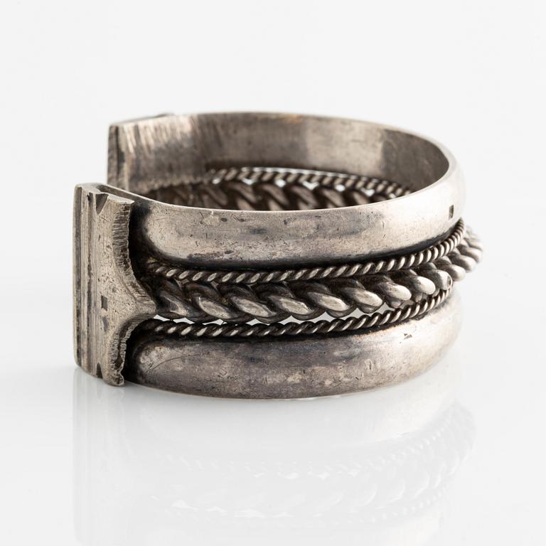 Bracelet, silver oriental.