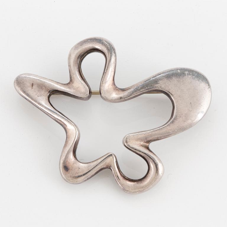 HENNING KOPPEL, 'Splash', brooch, sterling silver, for Georg Jensen, Denmark, after 1945.