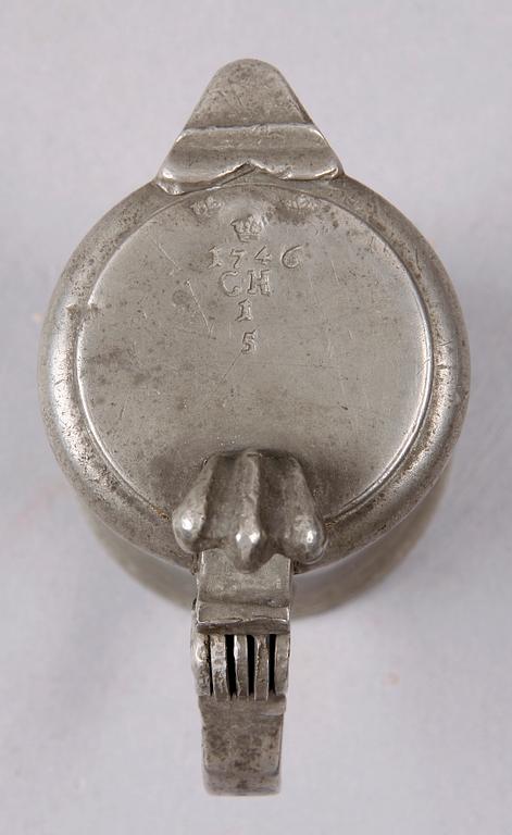 STOP, tenn, Carl Saur, (verksam 1737-1779)Stockholm. Locket märkt 1746.