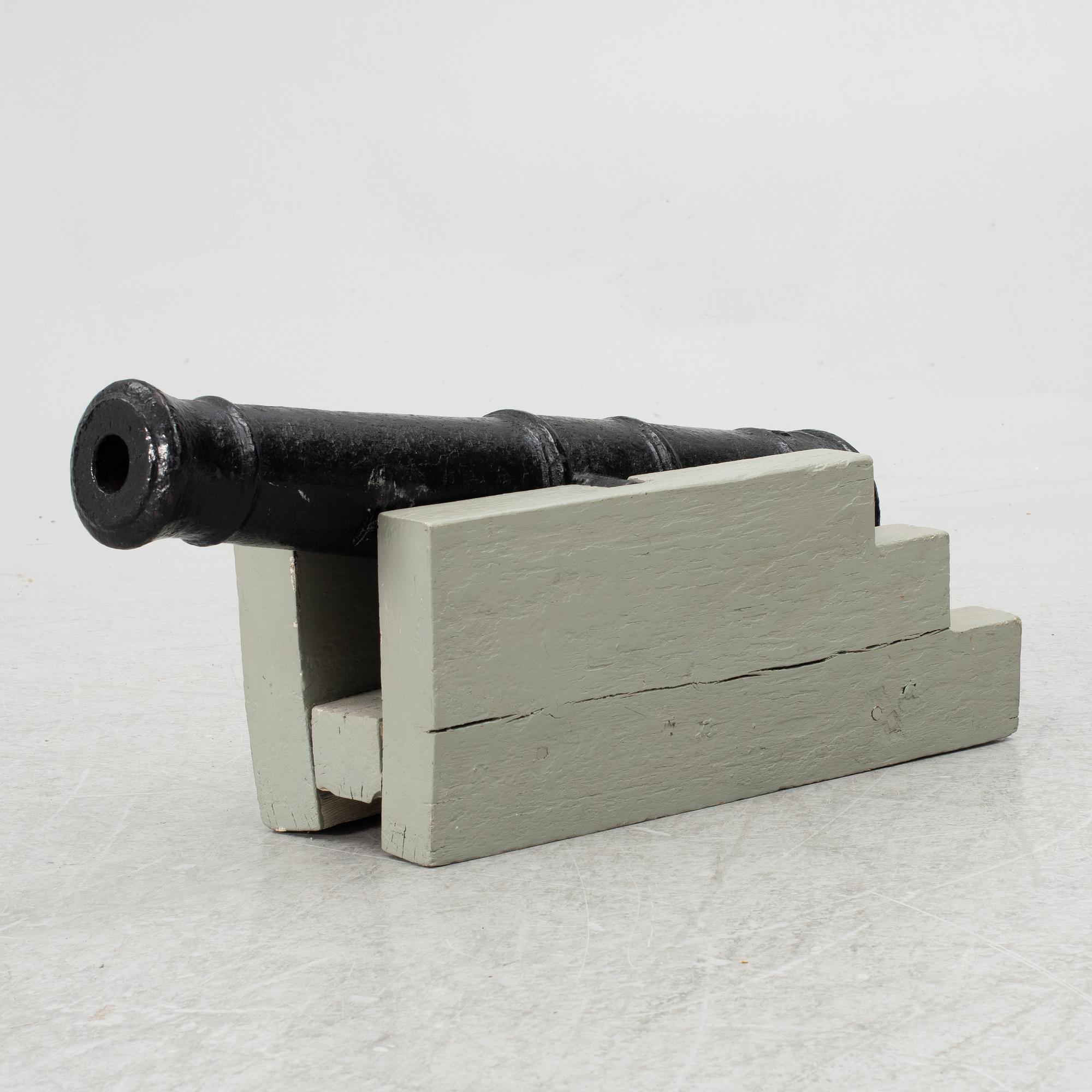A cannon, 19th Century.