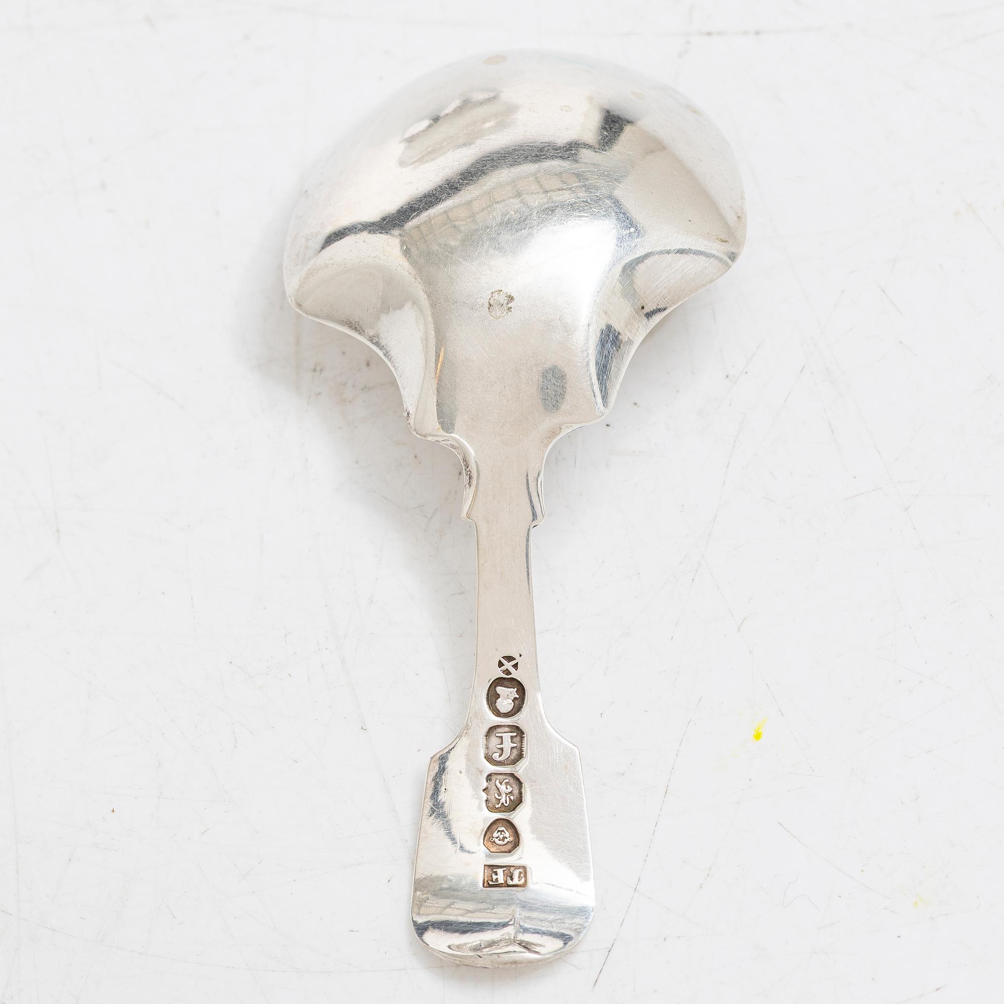 Hyam Hyams, skrin med lock, silver, London, England 1821-1822.