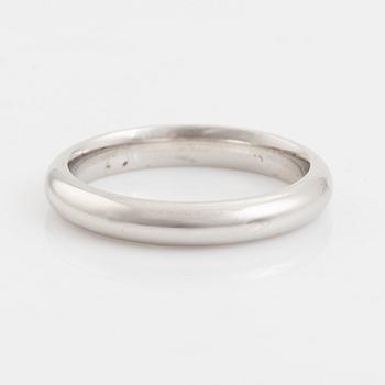 Georg Jensen ring 18K white gold.