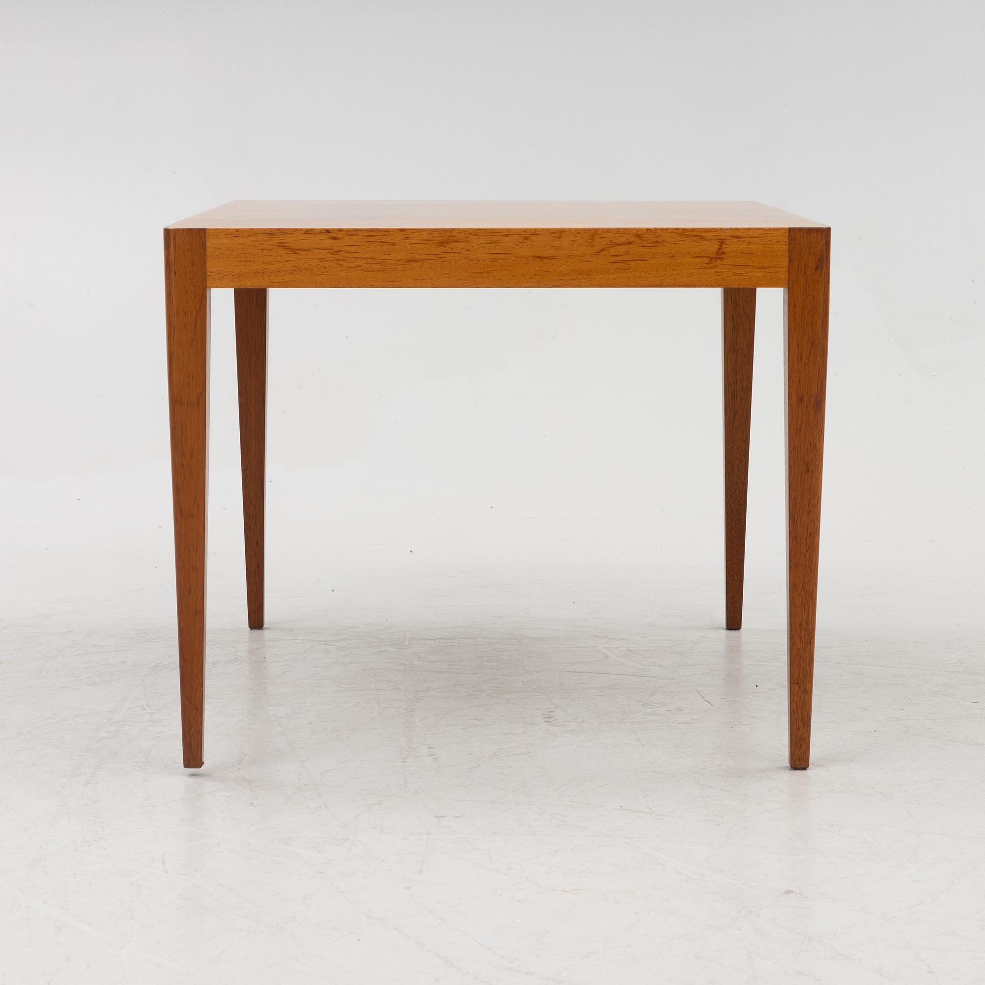 Josef Frank, soffbord, modell 774, Firma Svenskt Tenn, före 1985.