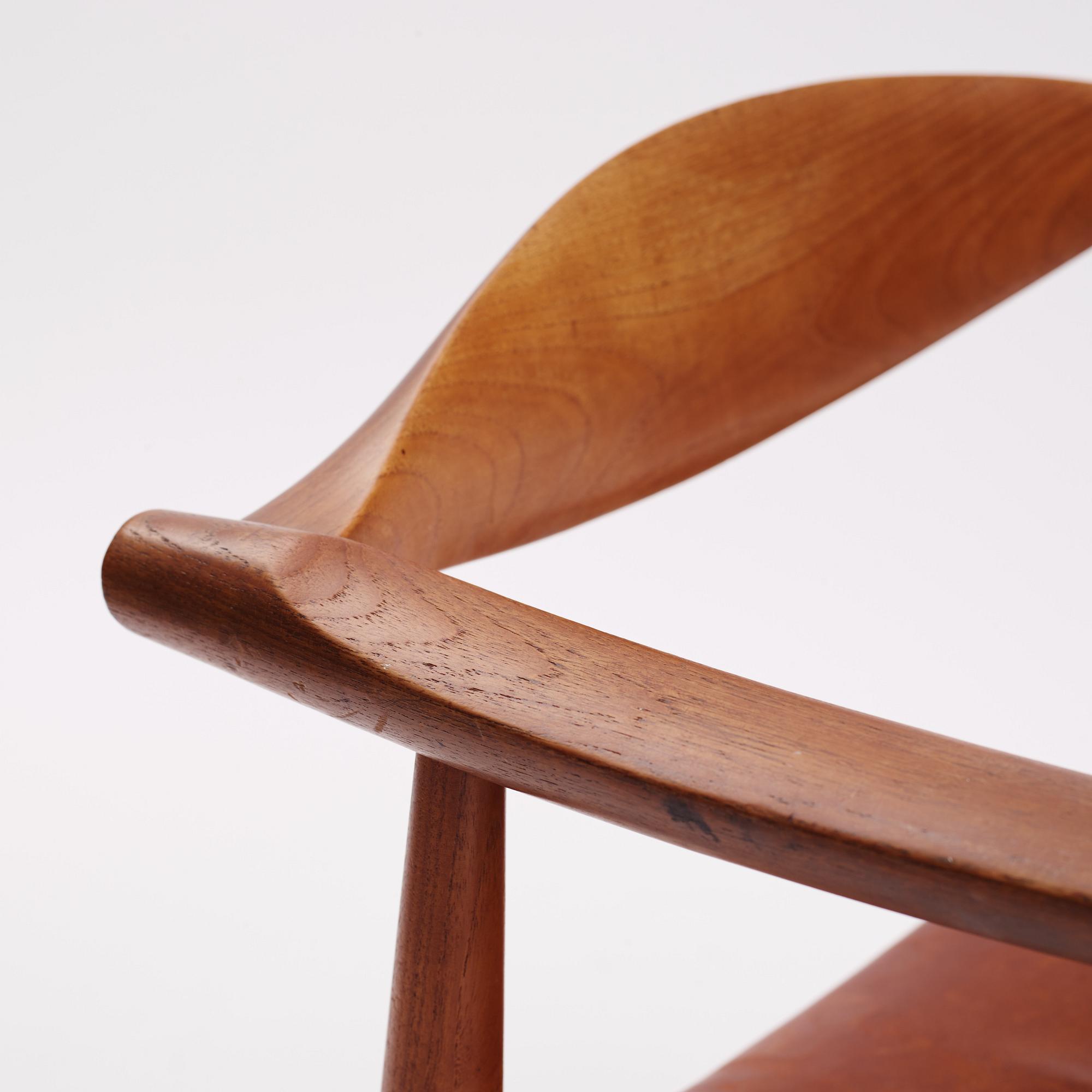 Hans J Wegner, karmstol, modell CH-35, för Carl Hansen & Son, Danmark 1950-60-tal.