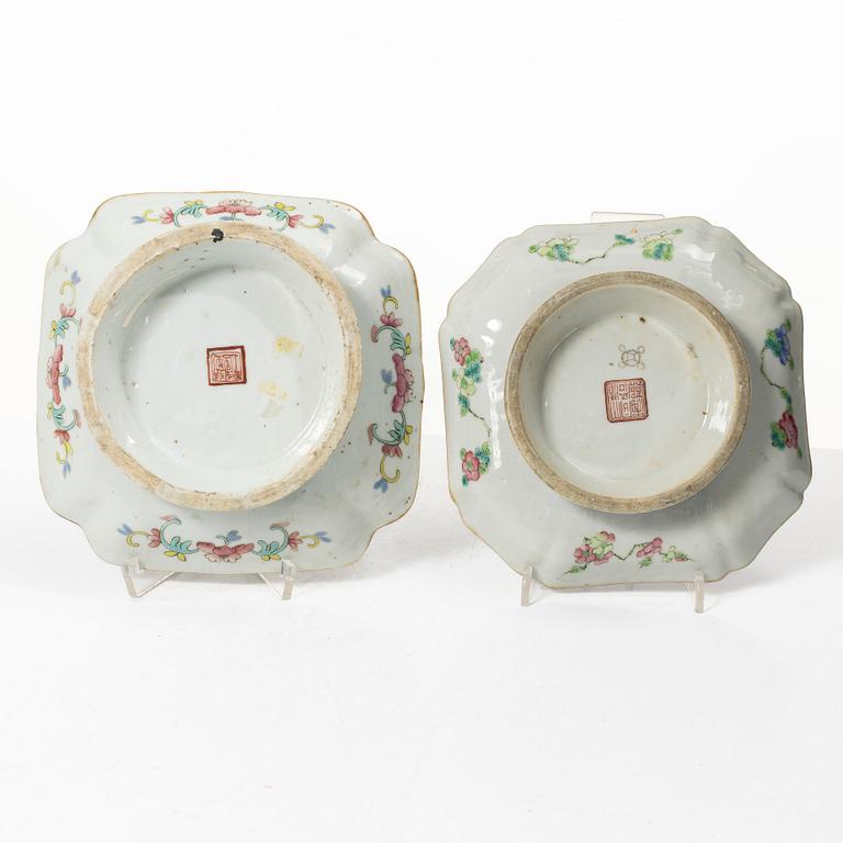 Two enamelled dishes, Qing dynasty, circa 1900.