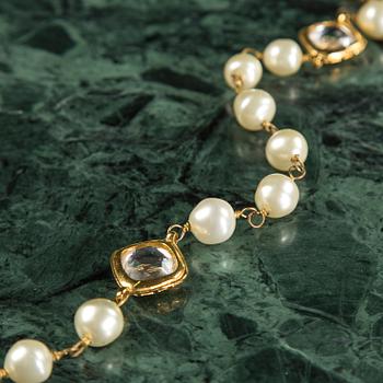HALSBAND, Chanel.