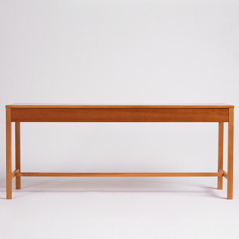 Josef Frank, Sideboard, modell "821", Firma Svenskt Tenn, före 1985.