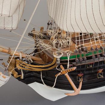 SKEPPSMODELL, med dansk flagg, 1900-tal.
