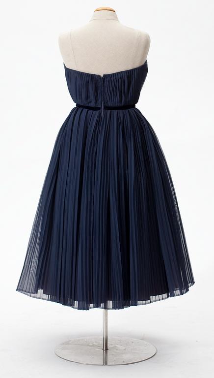 A County Clothes of Cheltenham cocktail dress, early 1960's, England.