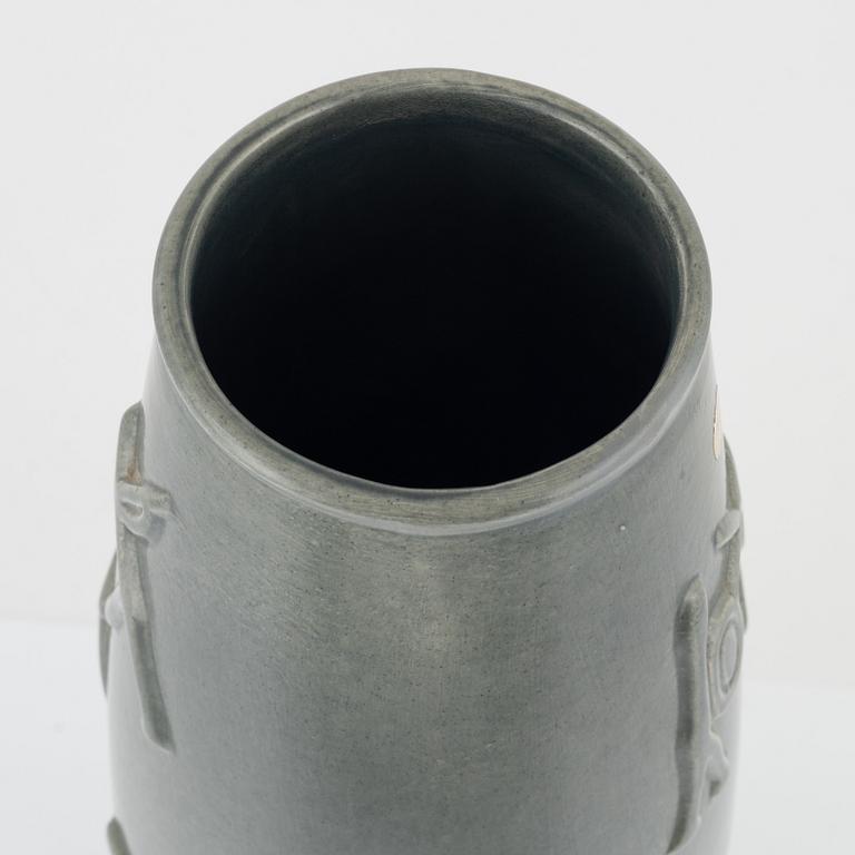 A vase, Bo Fajans, Sweden, mid 20th Century.