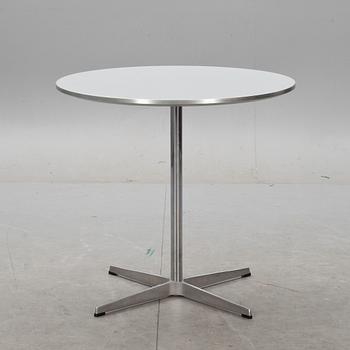 BORD, Arne Jacobsen, Fritz Hansen.