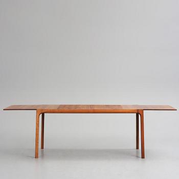 Monica Förster, an "Unna" dining table, Zanat, post 2017.
